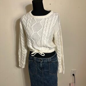 Rue21 Women’s White Cable Knit Drawstring Sweater